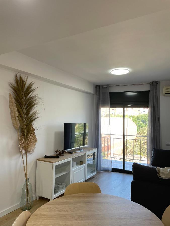Acogedor Apartamento Vallparadis Con Parking Terrassa Exterior foto