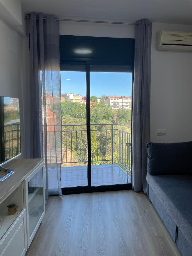 Acogedor Apartamento Vallparadis Con Parking Terrassa Exterior foto