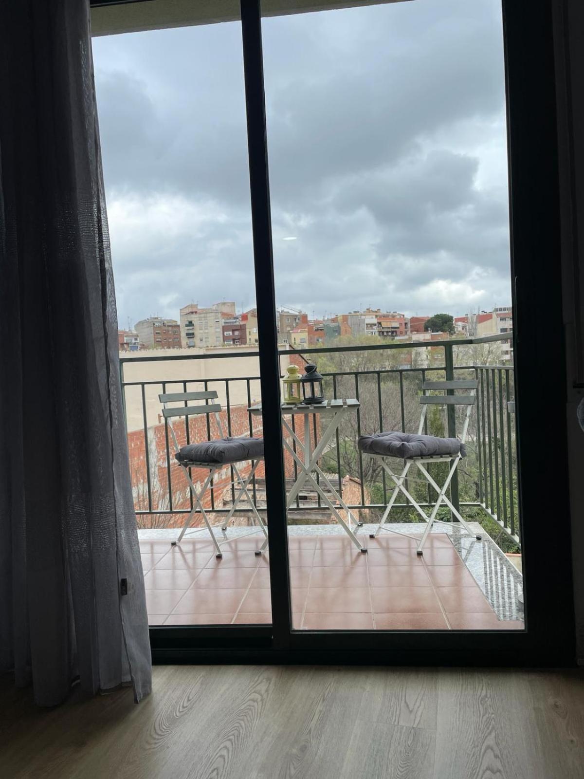 Acogedor Apartamento Vallparadis Con Parking Terrassa Exterior foto